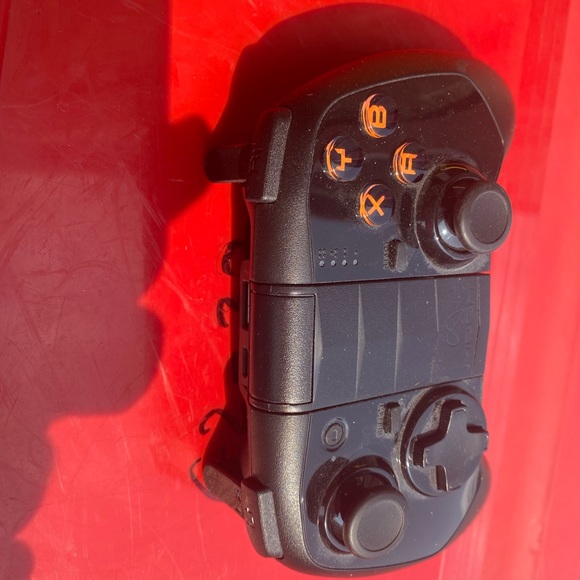 MOGA Controller Model 123252 for Android Smartphones - Picture 11 of 14